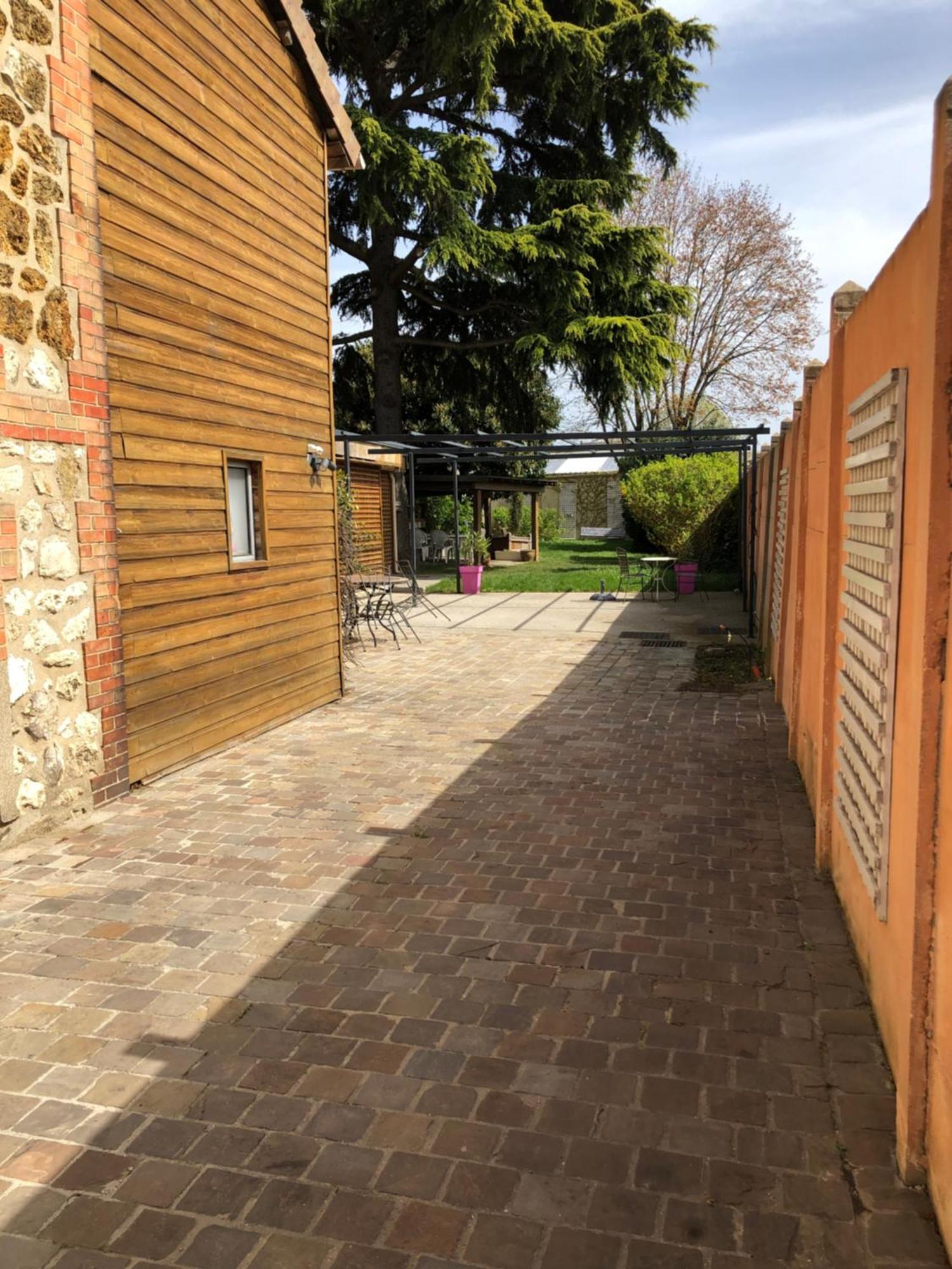 Villa Liberte Verdun Igr Paul Brousse Villejuif Exterior foto